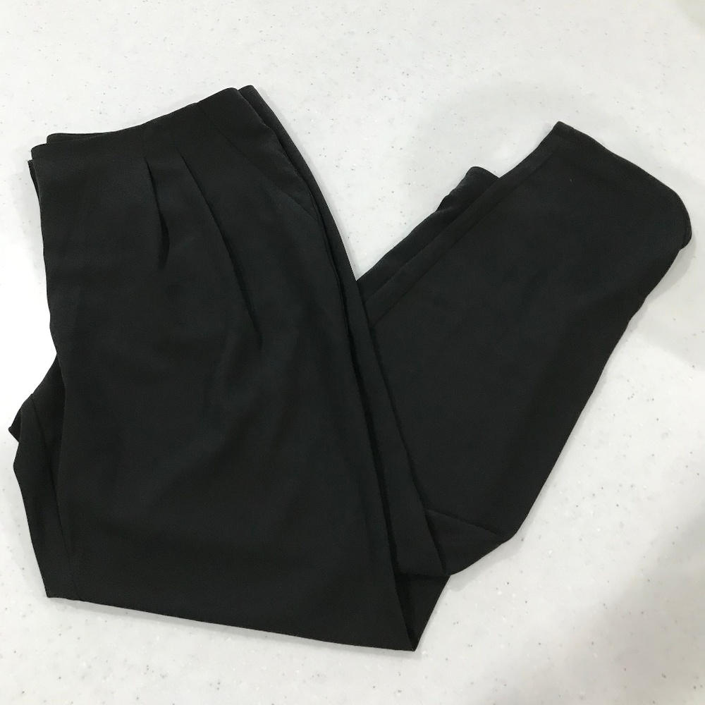 NBW. Victoria's Secret Ankle Dress Pant